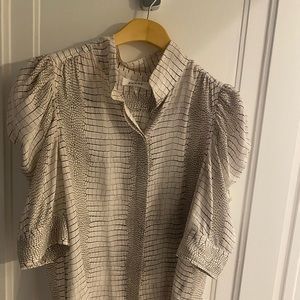 Frame silk short sleeve shirt size Large